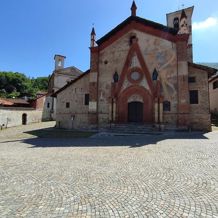 Вилла Salita Al Castello Rossana Экстерьер фото
